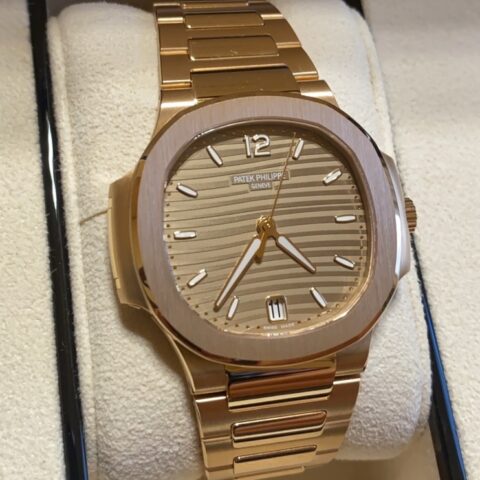 7118/1R-001　/パテックフィリップ　PATEKPHILIPPE　ノーチラス　腕時計