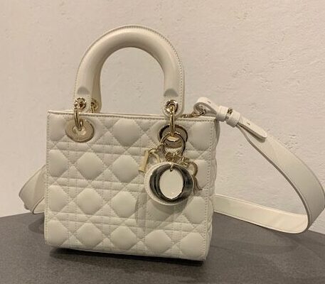 ディオール　Dior　レディディオール　バッグ