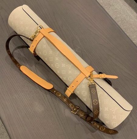 ルイ・ヴィトン LOUIS VUITTON ヨガマット 生活雑貨の買取実績 