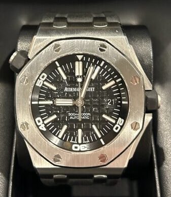 15703ST.OO.A002CA.01/オーデマピゲ　AUDEMARSPIGUET ロイヤルオークオフショア　腕時計