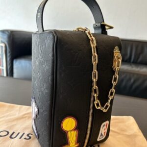 ルイ・ヴィトン　LOUIS VUITTON　M58515　クローク　ドップキット　バッグ