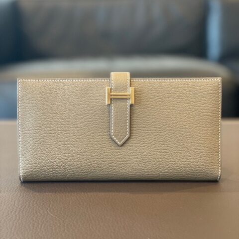 エルメス　Hermes　ベアン　財布