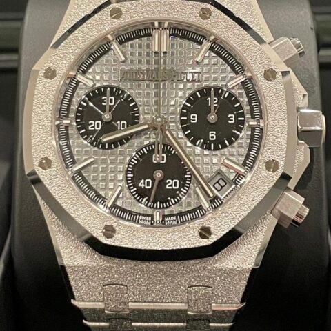 26240BC.GG.1324BC.01/オーデマピゲ　AUDEMARSPIGUET　ロイヤルオーク 腕時計