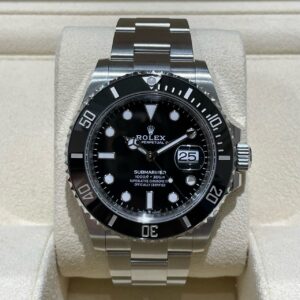 126610LN/ロレックス　ROLEX　サブマリーナ　腕時計
