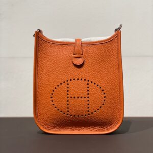 エルメス　Hermes　エヴリンTPM　バッグ