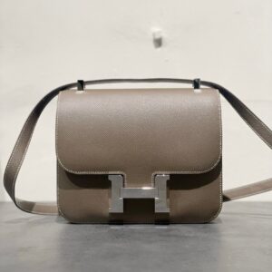 エルメス　Hermes　コンスタンス24　バッグ