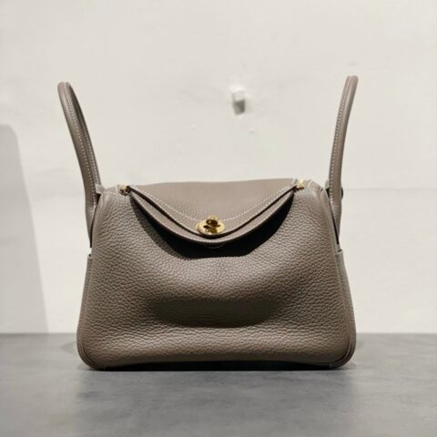 エルメス　Hermes　リンディ26　バッグ