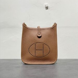 エルメス　Hermes　エヴリンTPM　バッグ