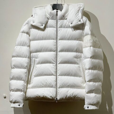 モンクレール　MONCLER　ダウン　アパレル