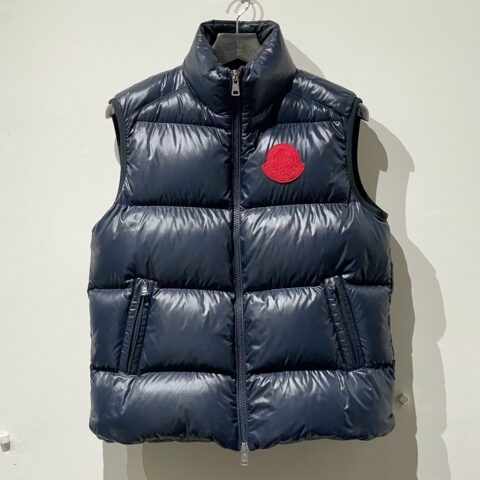 モンクレール　MONCLER　ADRASTEA　ダウンベスト　アパレル