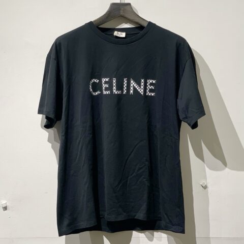 セリーヌ　CELINE　スタッズ　ロゴ　Tシャツ　アパレル