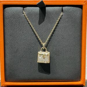 エルメス　Hermes　アミュレットケリーペンダント　アクセサリー