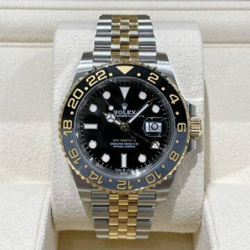 ロレックス　ROLEX  GMTマスターⅡ  126713GRNR　腕時計