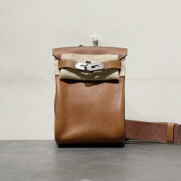 エルメス　Hermes　アッカドPM　バッグ