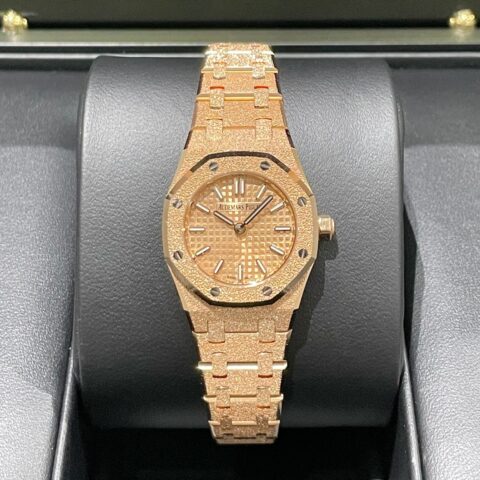 オーデマピゲ AUDEMARSPIGUET ロイヤルオーク ミニ フロステッドゴールド 67630OR.GG.1312OR.01-B 腕時計