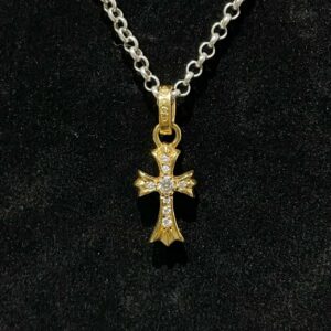 クロムハーツ Chrome Hearts　ベビーファットクロス　パヴェダイヤ　22K　アクセサリー