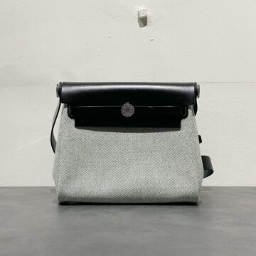 エルメス　Hermes　エールバックジップミニ　バッグ