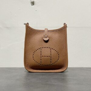 エルメス　Hermes　エヴリンTPM　バッグ