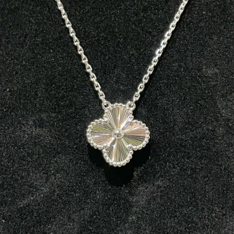 ヴァンクリーフ&アーペル VAN CLEEF&ARPELS アルハンブラ ネックレス アクセサリー