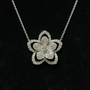 Graff　グラフ　ワイルドフラワー　ネックレス　アクセサリー