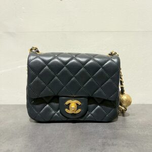 CHANEL　シャネル　ミニフラップバッグ　バッグ