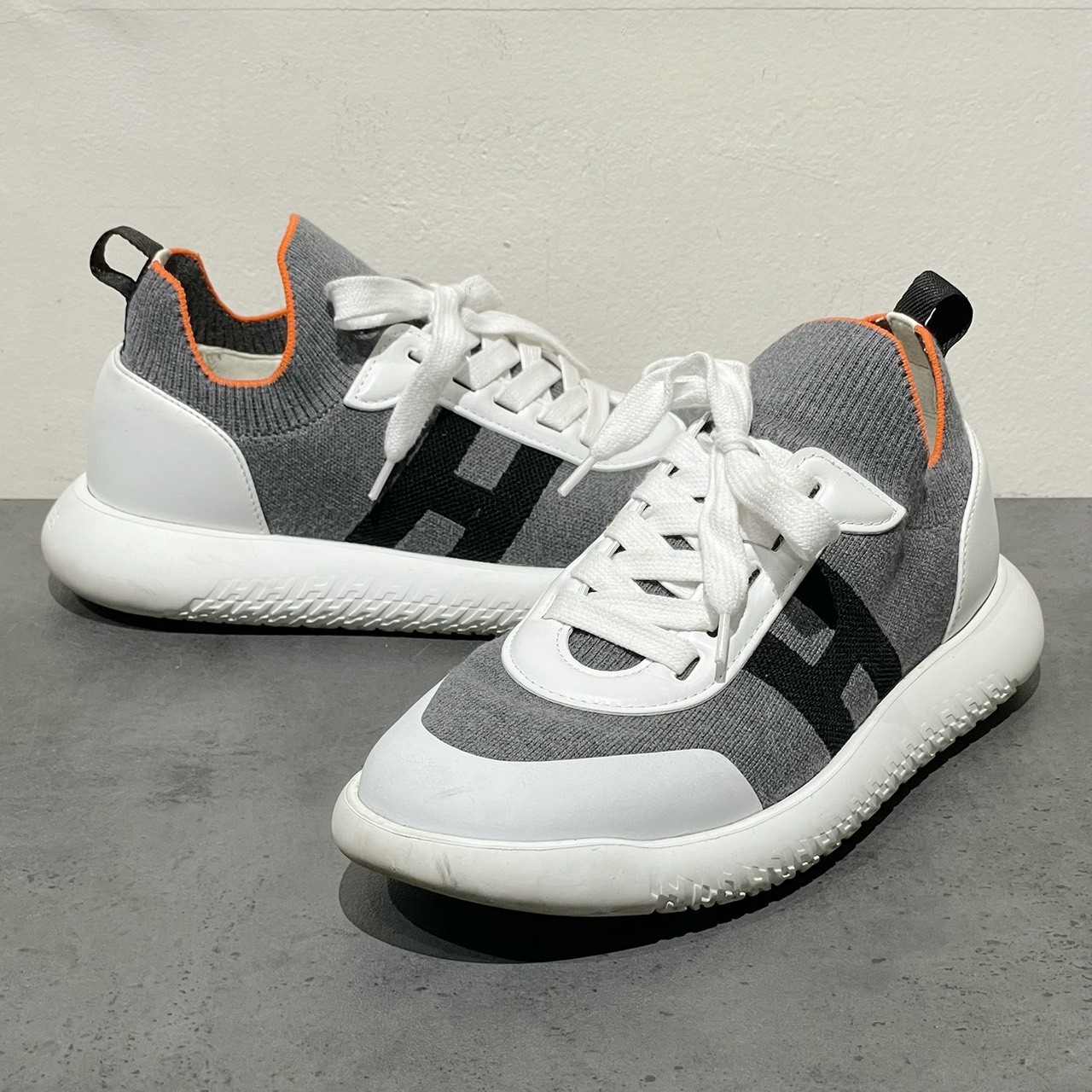 エルメス Hermes クルー スニーカー 靴・サンダルの買取実績 - 名古屋