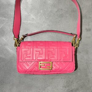 フェンディ　FENDI　マンマバケット　バッグ