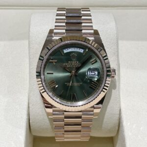 ロレックス　ROLEX　デイデイト40　228235　腕時計