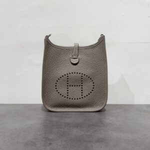 エルメス　Hermes　エヴリンTPM　バッグ