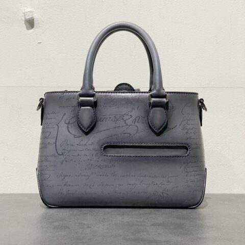 ベルルッティ　Berluti　トゥジュール　ガリバー　メッセンジャー 　バッグ