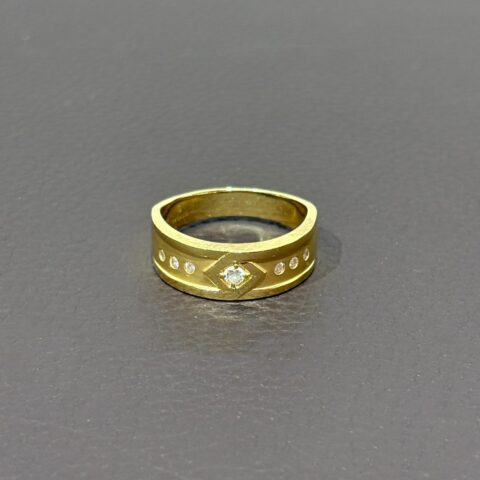 K18　ダイヤ入リング　11.58ｇ　貴金属