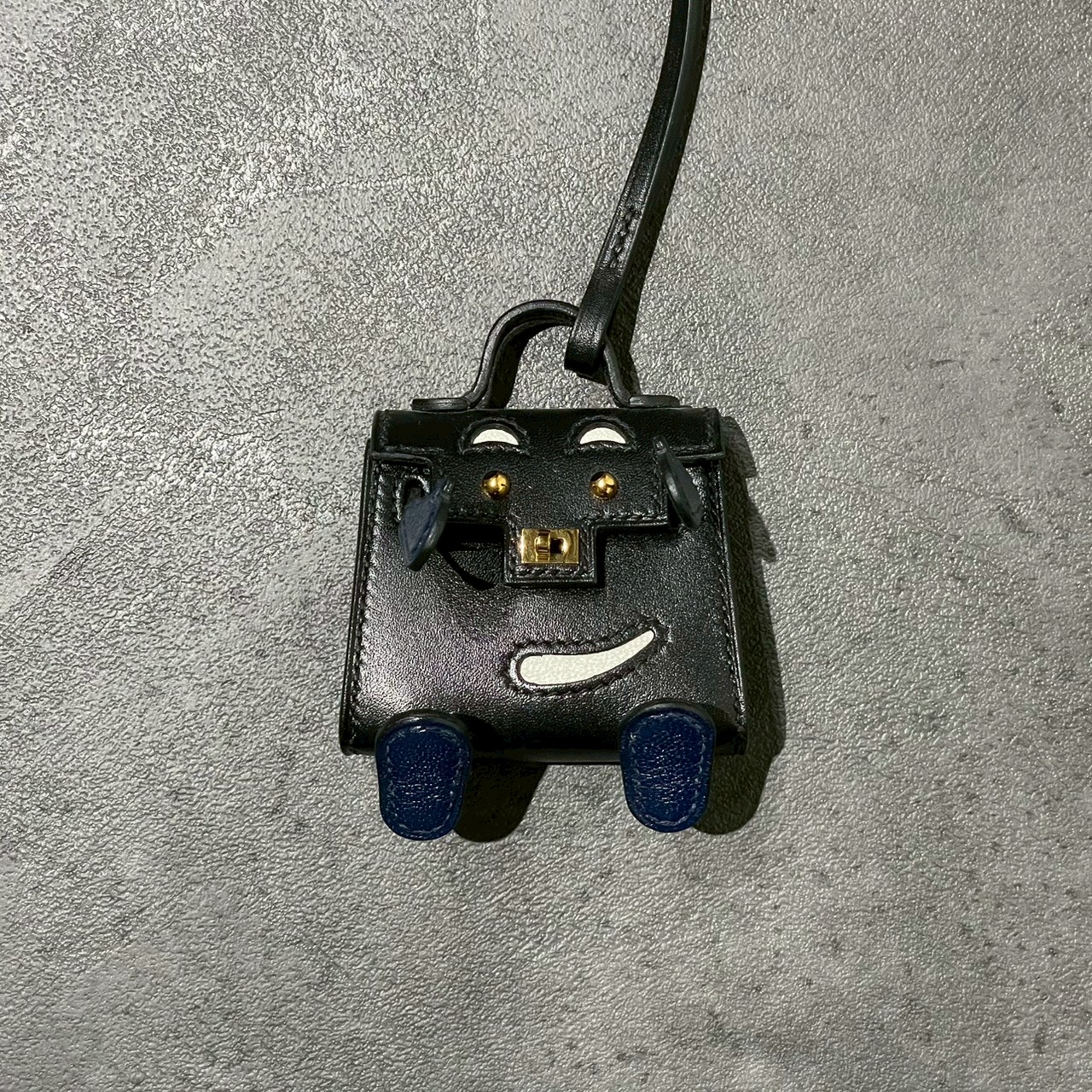 チャーム