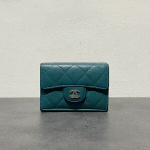 シャネル　CHANEL　スモールフラップウォレット　財布
