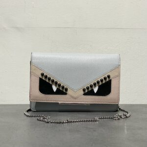 フェンディ　FENDI　モンスター　バグズ　チェーンウォレット　財布