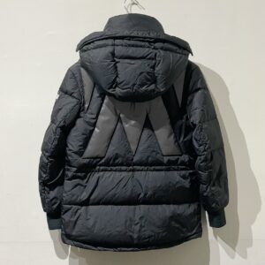 モンクレール　MONCLER　ダウンジャケット　キッズ　アパレル