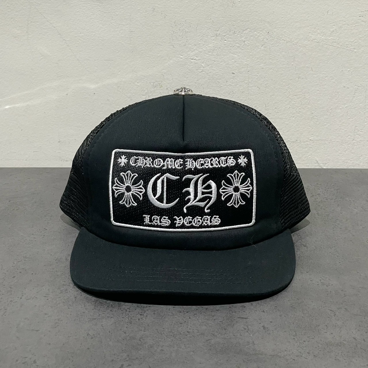 クロムハーツ Chrome Hearts ラスベガス限定 トラッカーキャップ 小物