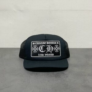 クロムハーツ Chrome Hearts　ラスベガス限定　トラッカーキャップ　小物