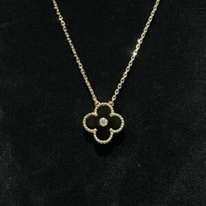 ヴァンクリーフ＆アーペル　VAN CLEEF＆ARPELS　ホリデー　16年　オニキス　ネックレス　アクセサリー