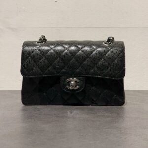 シャネル　CHANEL　マトラッセ23　バッグ