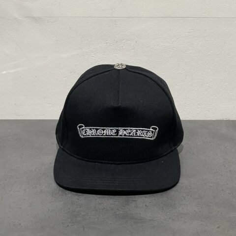 クロムハーツ Chrome Hearts　スクロールラベル刺繡　ベースボールキャップ　小物