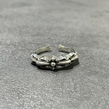 クロムハーツ Chrome Hearts　ベイビークラシック　リング　ダブルフローラル　アクセサリー