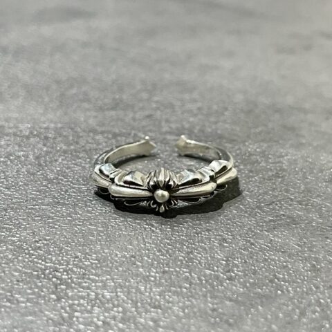 クロムハーツ Chrome Hearts　ベイビークラシック　リング　ダブルフローラル　アクセサリー