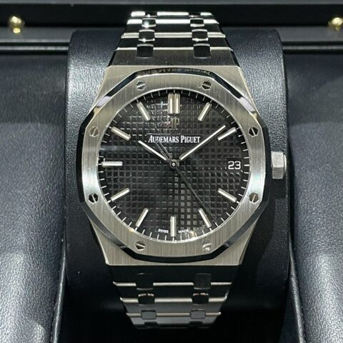 オーデマピゲ　AUDEMARSPIGUET　ロイヤルオーク　オートマティック　15500ST.OO.1220ST.03　腕時計