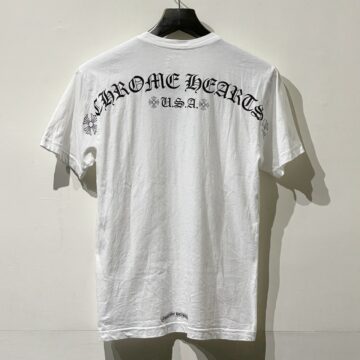 クロムハーツ Chrome Hearts　バックアーチロゴ　Tシャツ　アパレル