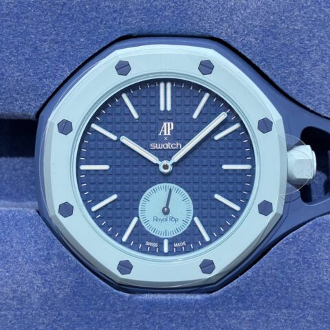 スウォッチ　SWATCH　ロイヤルポップ　腕時計