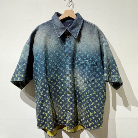 ルイ・ヴィトン　LOUIS VUITTON　レインボー　モノグラムデニムシャツ　アパレル